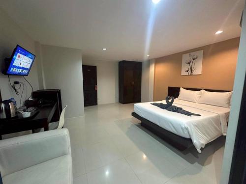 King Suite with Balcony